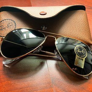 Ray-Ban Aviator Classic Sunglasses